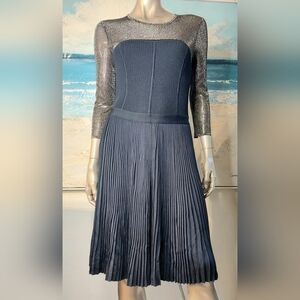 ♧$3,400 OSCAR DE LA RENTA PICASSO BLUE KNIT METALLIC SILVER TOP RUNWAY DRESS L